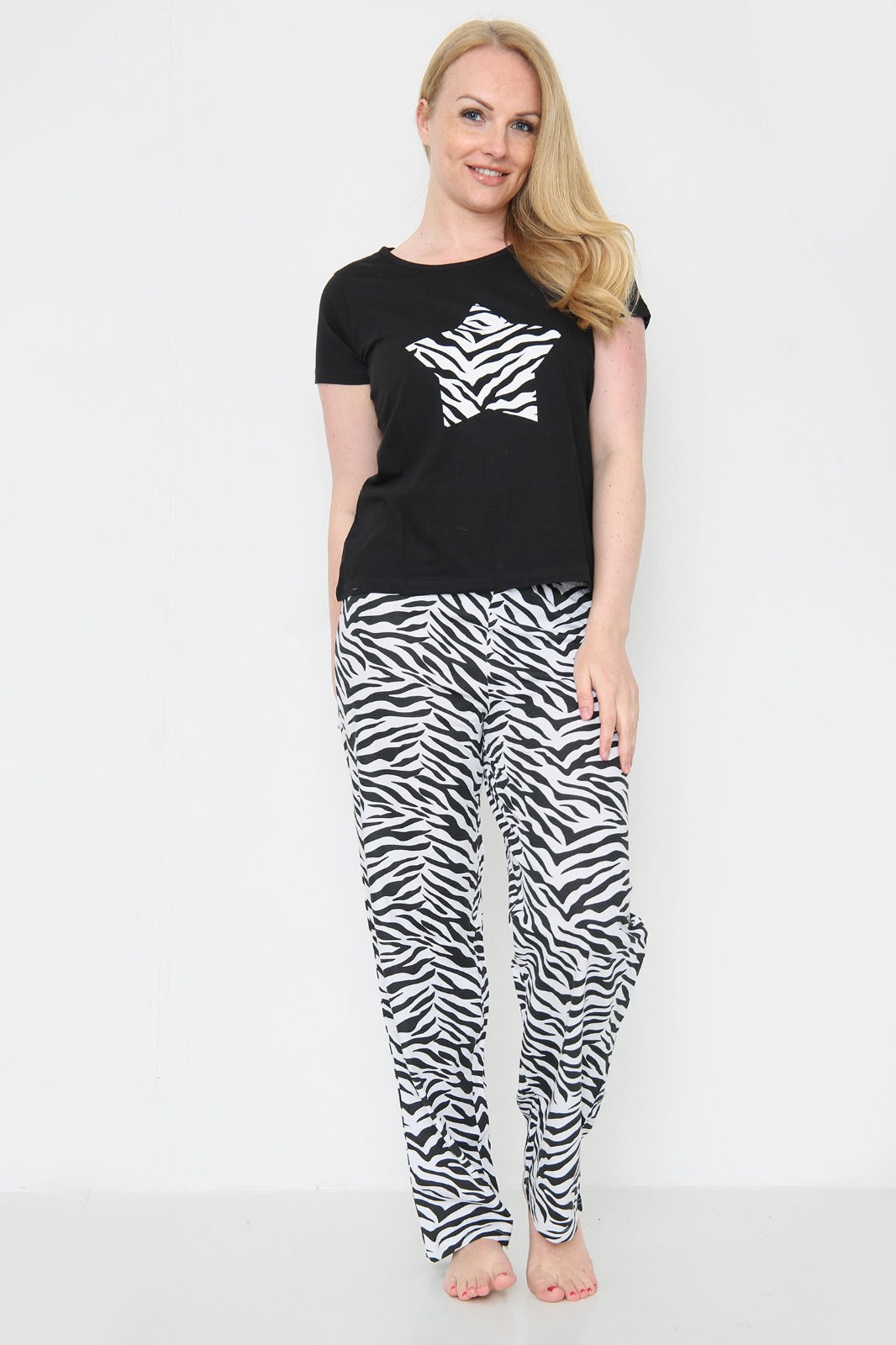 Ladies Jersey Short Sleeve Top With Jersey Zebra Print Crop Pant